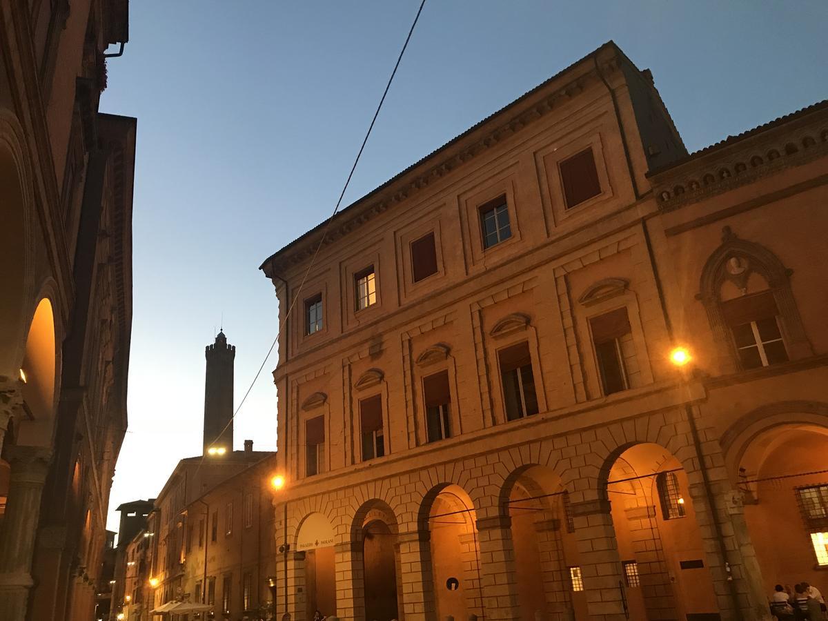 Falcone 22 Bologna Exterior photo