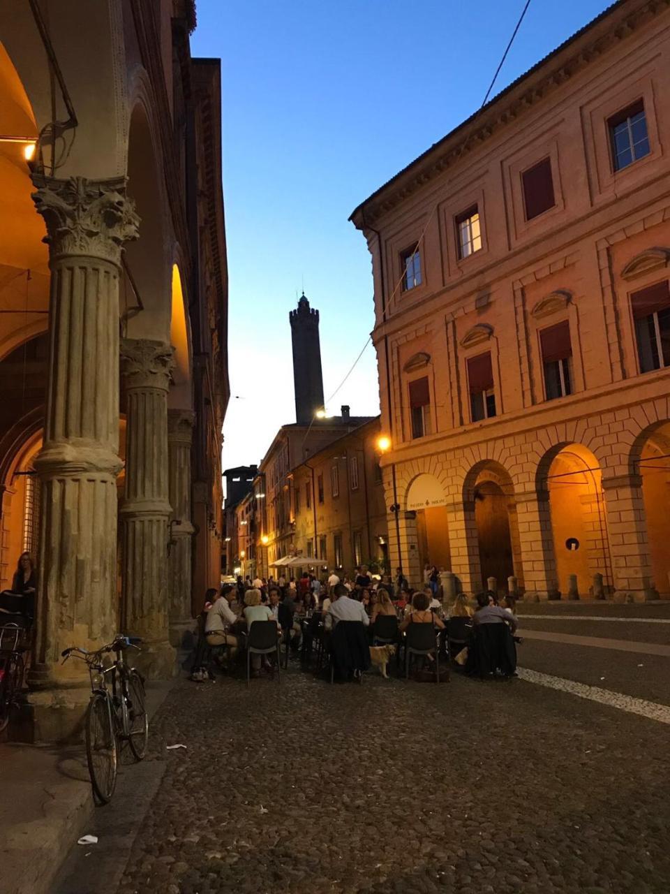 Falcone 22 Bologna Exterior photo